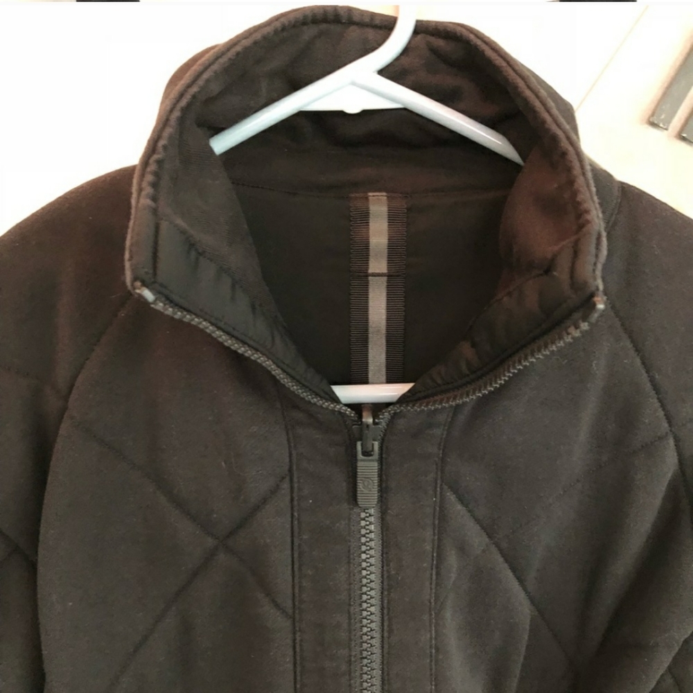 Lululemon Forever Warm Reversible Black Jacket Size 2 - Picture 2 of 12